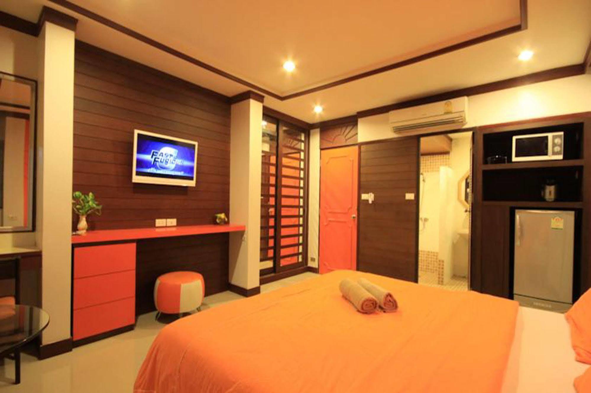 เดอะ ปาล์ม ดีไลท์ ลอดจ์ Hotel หาดจอมเทียน ภายนอก รูปภาพ