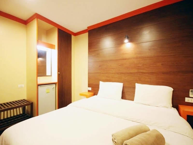 เดอะ ปาล์ม ดีไลท์ ลอดจ์ Hotel หาดจอมเทียน ภายนอก รูปภาพ