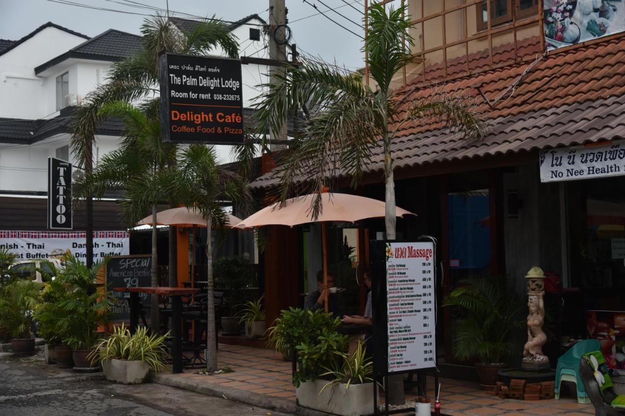 เดอะ ปาล์ม ดีไลท์ ลอดจ์ Hotel หาดจอมเทียน ภายนอก รูปภาพ